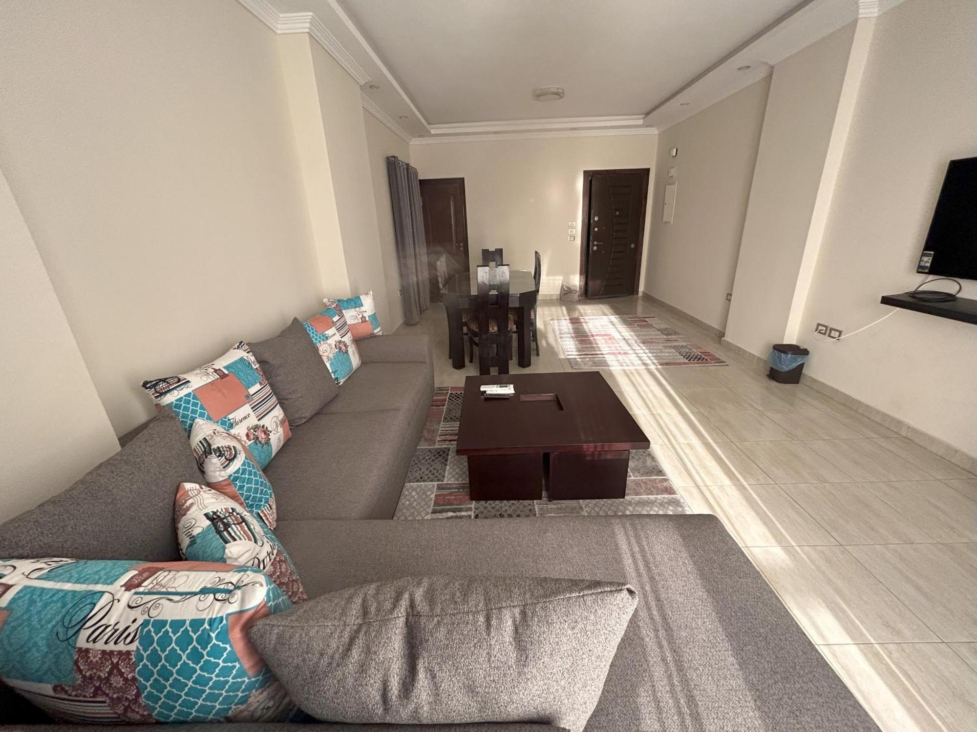 Luxury Apartments Beside Mall Of Arabia And Dar Al-Fouad Hospital - Families Only- No Alcoholic Beverages 6th of October City Exterior foto